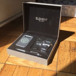 Element New York Gift Set